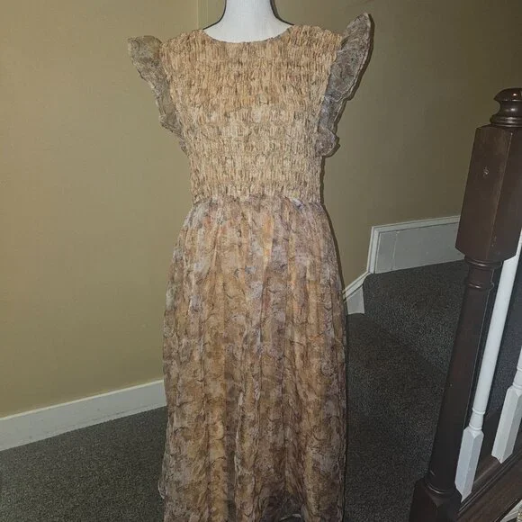 En Saison La Raque Midi Dress NWOT!!!!!!! Size is Large !!!! - Picture 3 of 5